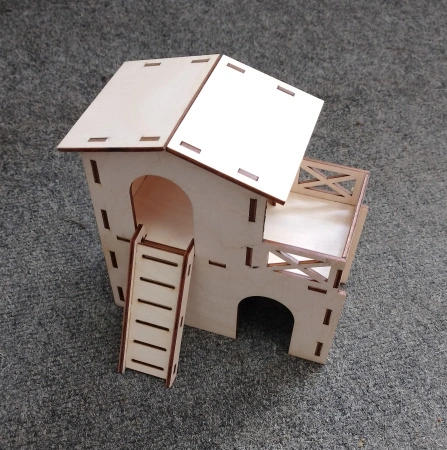 Дом для грызунов 2 этажа с балконом 15*14*8см     